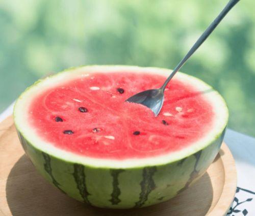 山西网红吃瓜事件,揭秘网络舆论的风暴与真相