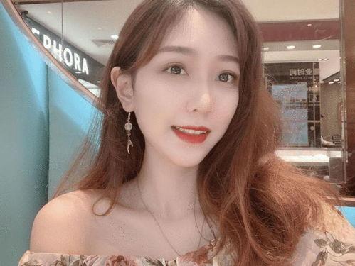 网红吃瓜小甜妹视频下载,带你一探娱乐圈幕后风云